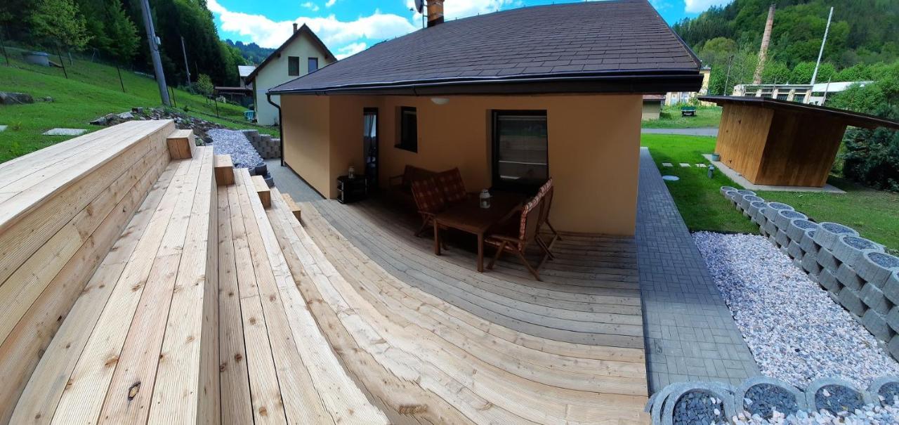 Villa Líšný 105 Zelezny Brod Exterior foto
