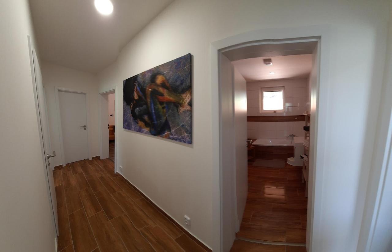 Villa Líšný 105 Zelezny Brod Exterior foto